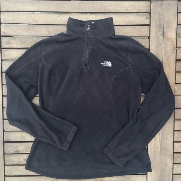 The North Face Bundle of 3 Size Small Half Zip Pullovers - Picture 3 of 6